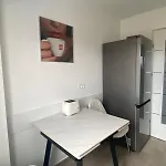Apartment Ely Glow Decebal Piata Alba Iulia Bucharest