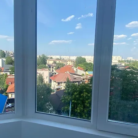 Ely Glow Decebal Piata Alba Iulia * Bukurešť