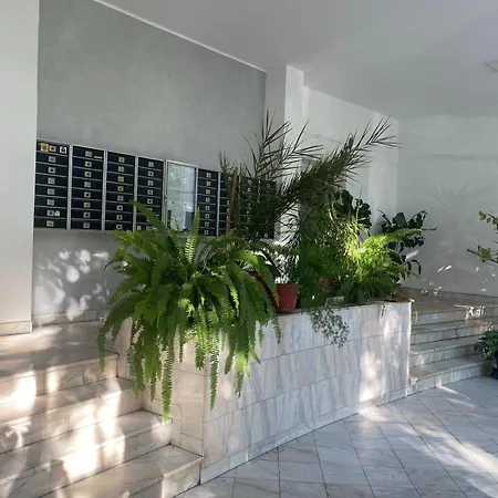 Ely Glow Decebal Piata Alba Iulia Apartmán