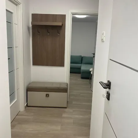 Apartment Ely Glow Decebal Piata Alba Iulia *