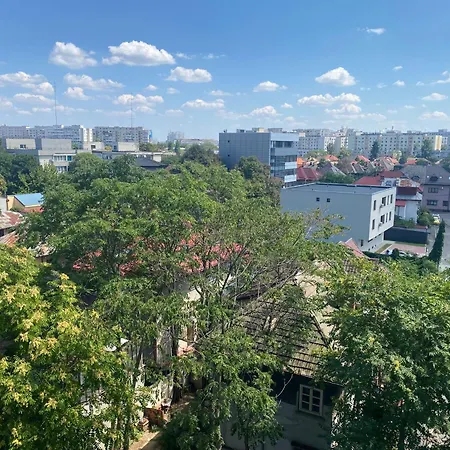 Ely Glow Decebal Piata Alba Iulia *